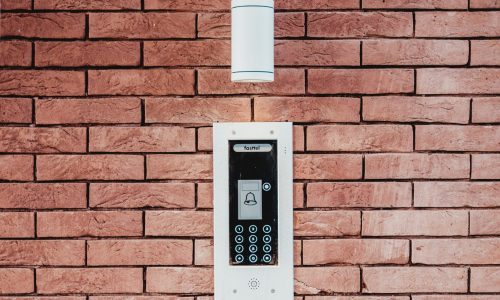 bernard-hermant-Hd0m_5-OyCw-unsplash (1)